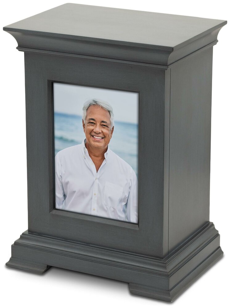 Jamestown Portrait Urn